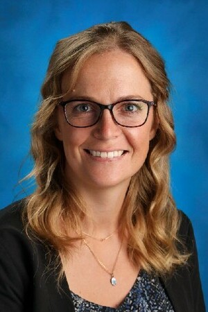Photo of Courtney Roy